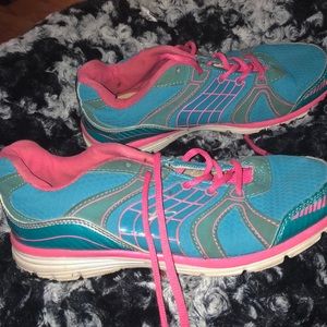Running shoes